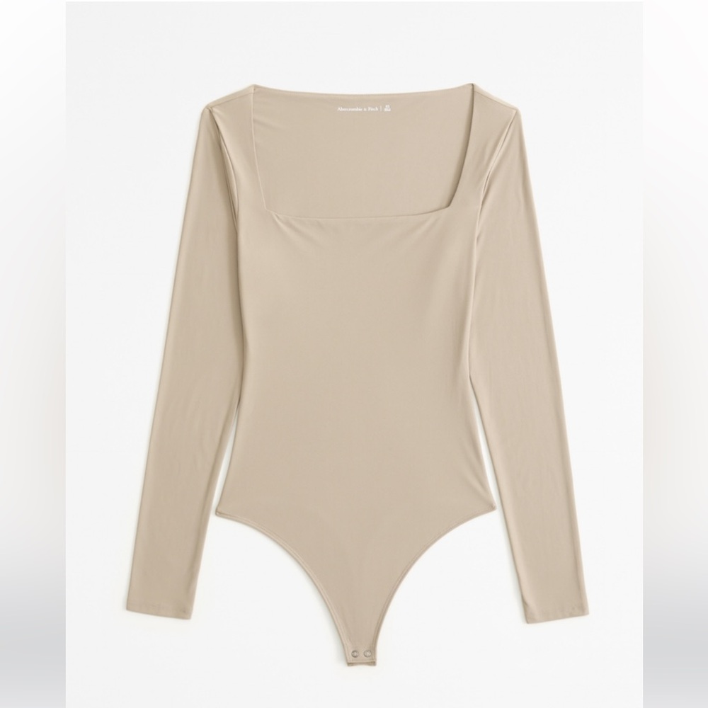 Abercrombie soft seamless Squareneck bodysuit white xs, nwot